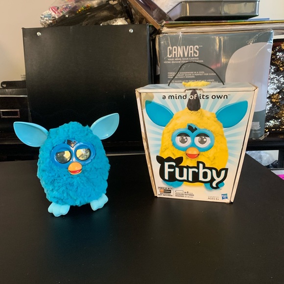 Furby - Picture 2 of 3